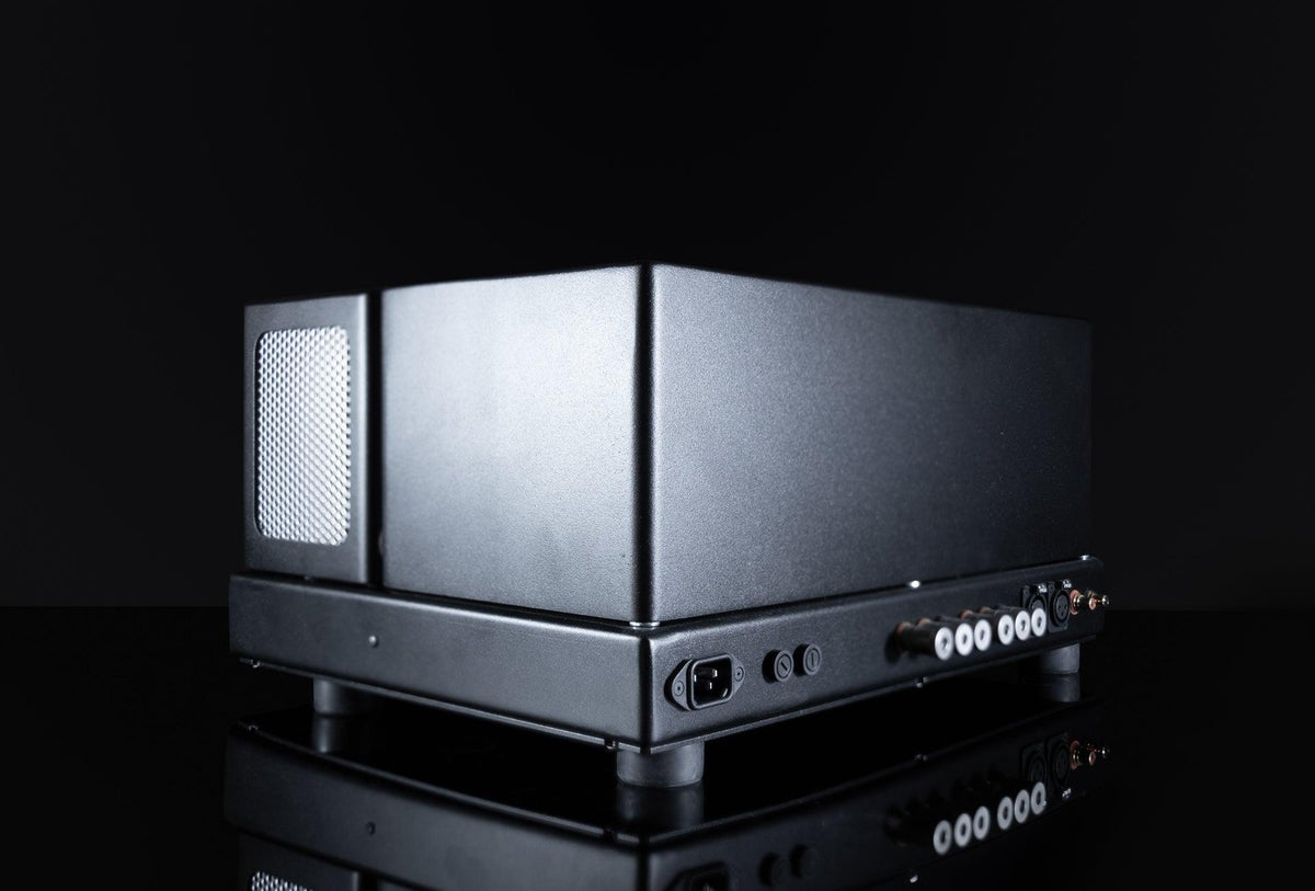 Black Pearl - ampsandsound