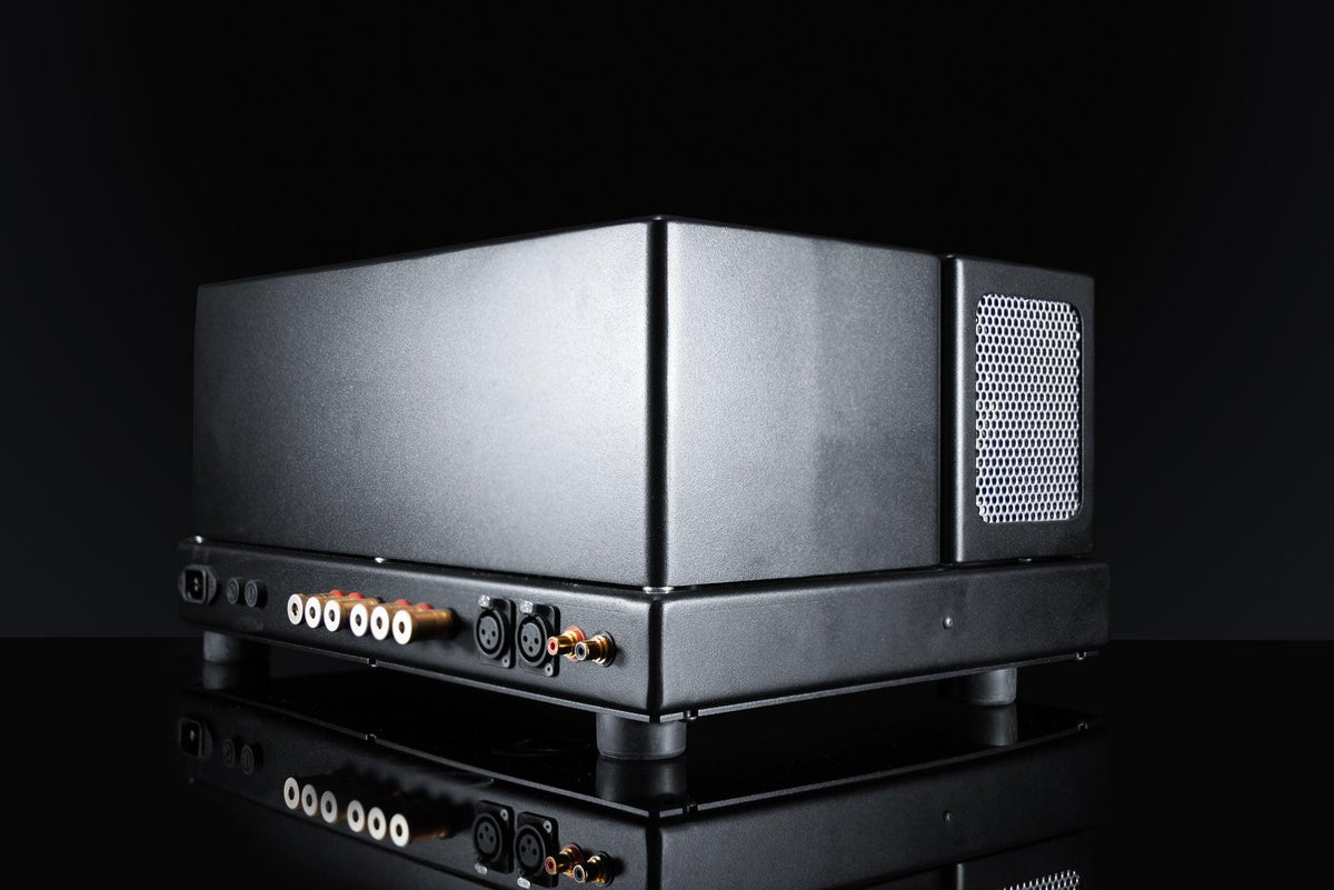 Black Pearl - ampsandsound