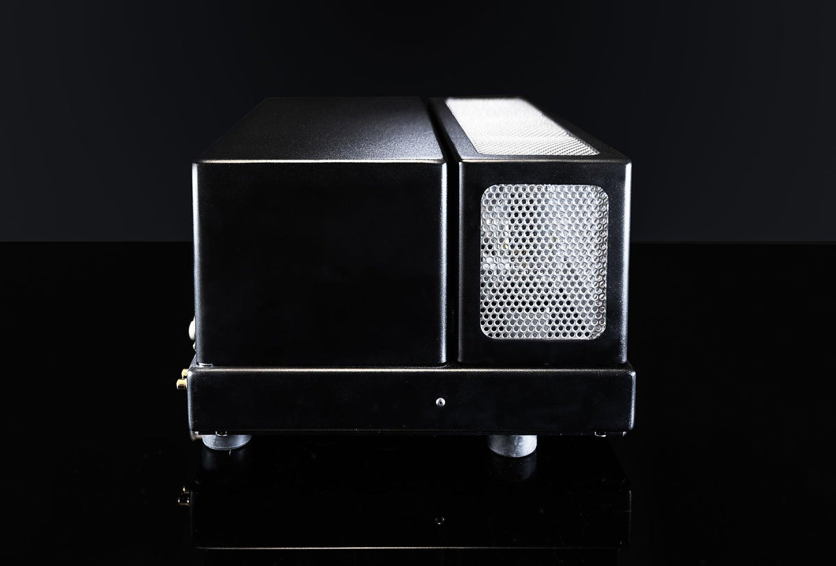 Black Pearl - ampsandsound