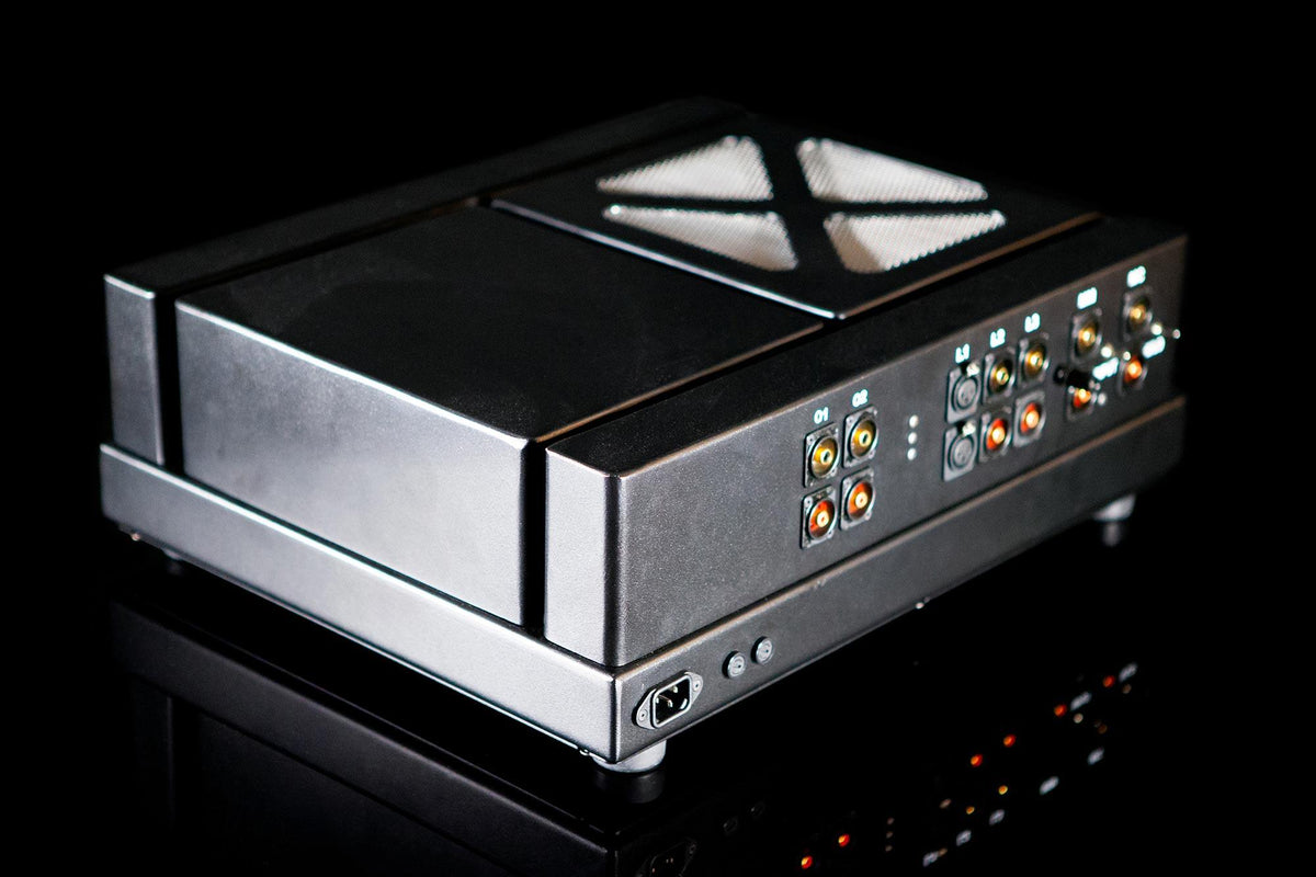 Yosemite Preamplifier - ampsandsound