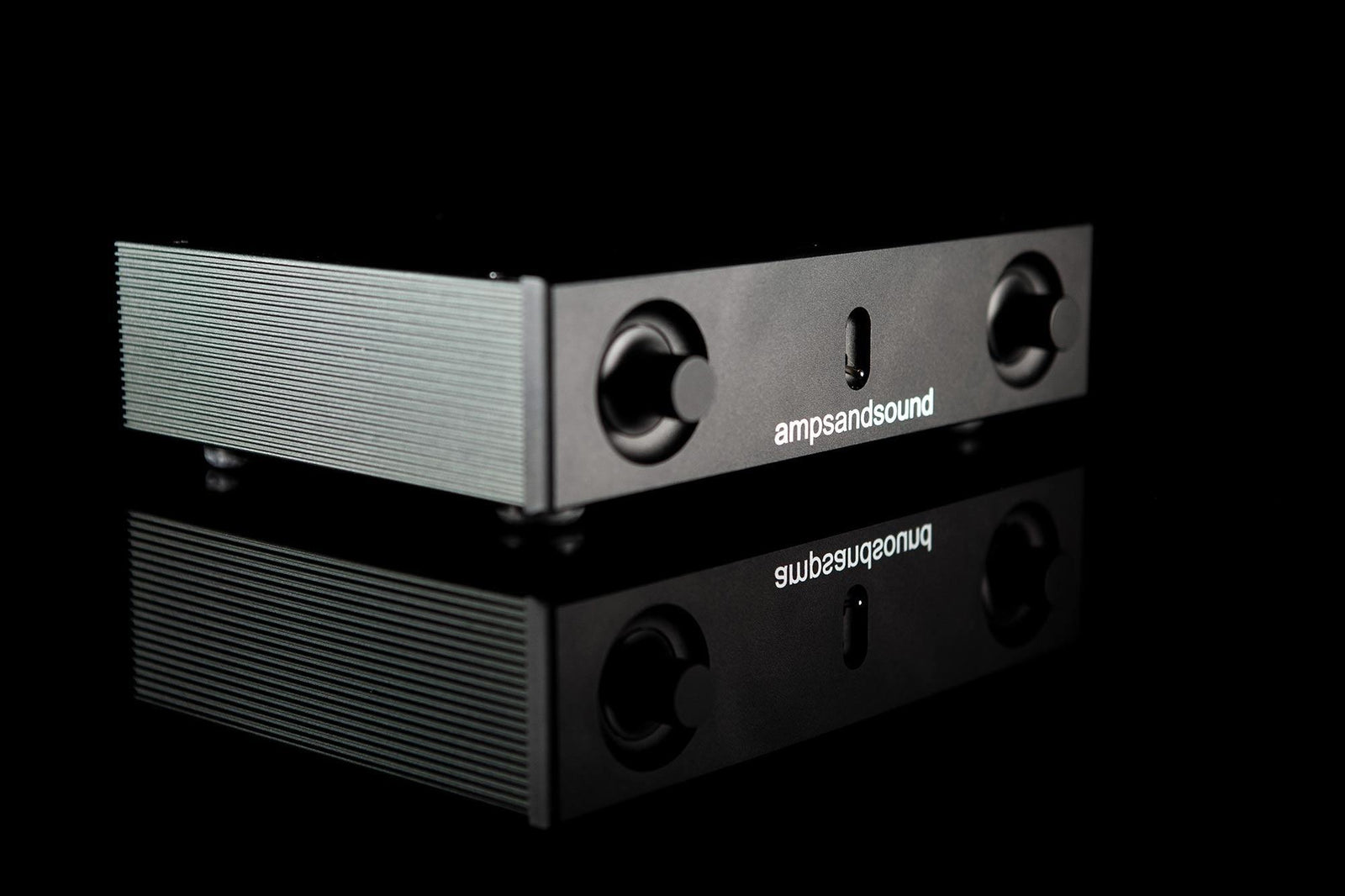 Stereo Preamplifier - ampsandsound
